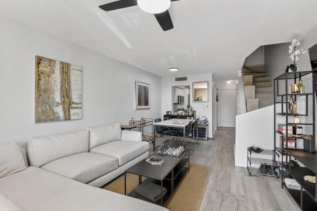 1531 SE 15th St 7, Fort Lauderdale, FL 33316