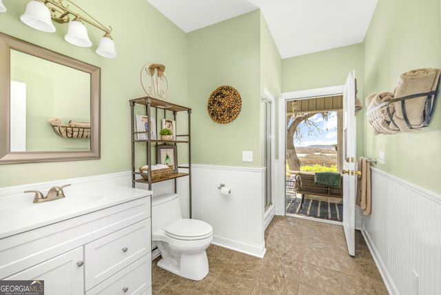 493 Harbor View Drive, Woodbine, GA 31569