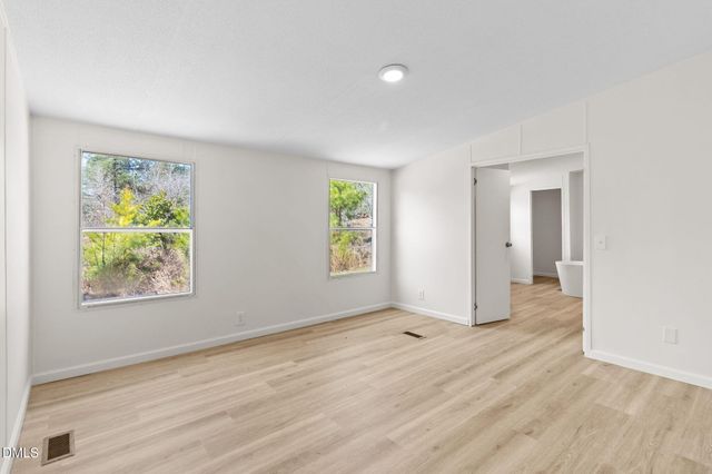 840 Ed Thomas Road, Cameron, NC 28326