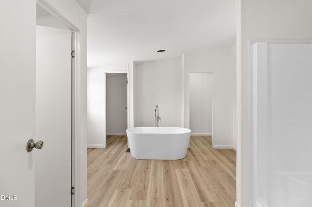 840 Ed Thomas Road, Cameron, NC 28326