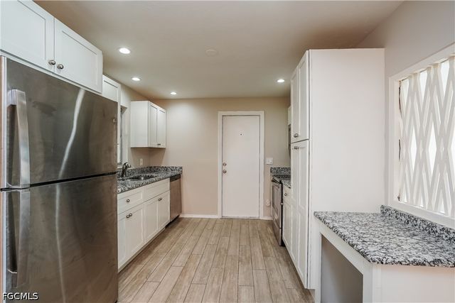 1437 SE 14th TER, Cape Coral, FL 33990