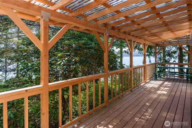 304 Frances Lane, Lopez Island, WA 98261