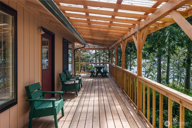 304 Frances Lane, Lopez Island, WA 98261