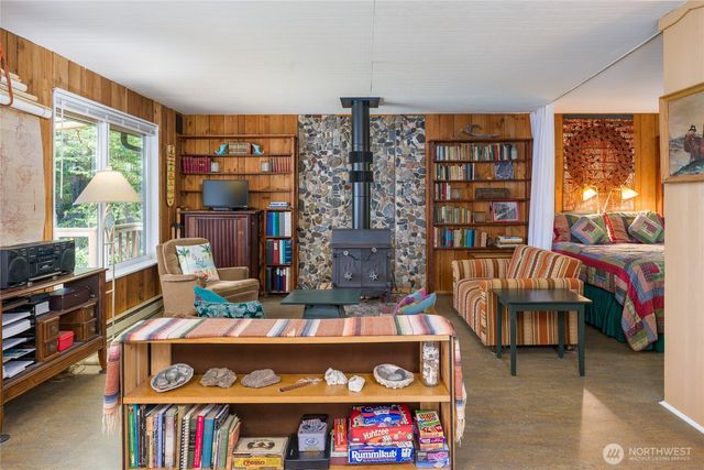 304 Frances Lane, Lopez Island, WA 98261