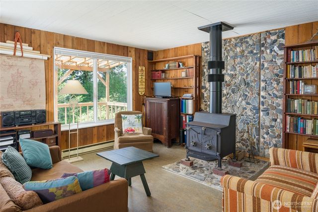 304 Frances Lane, Lopez Island, WA 98261