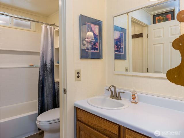 304 Frances Lane, Lopez Island, WA 98261