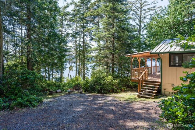 304 Frances Lane, Lopez Island, WA 98261