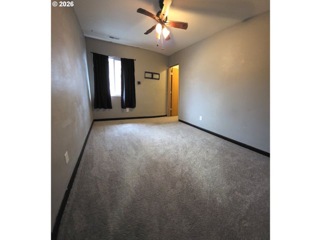 2703 Sw 11TH St, Battle Ground, WA 98604