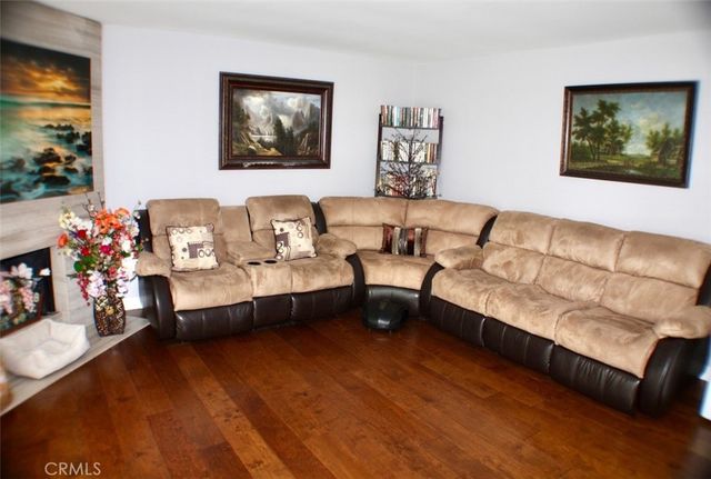 15656 Viewridge, Granada Hills, CA 91344