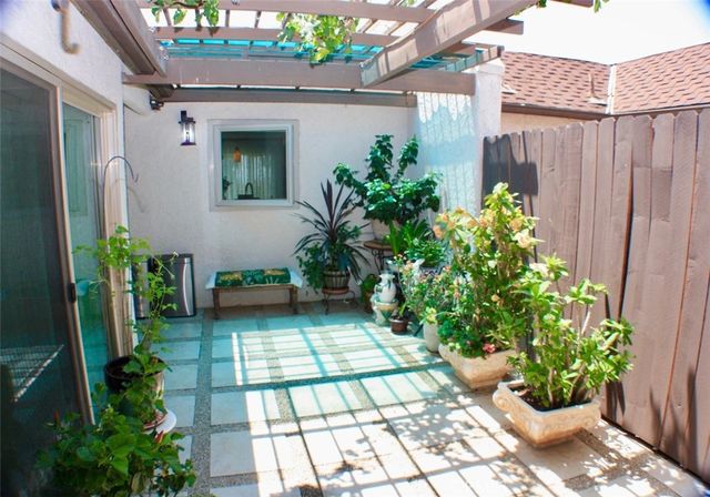 15656 Viewridge, Granada Hills, CA 91344