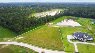 2028 Stallion Lakes Avenue, Hockley, TX 77447
