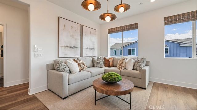 27313 Black Walnut Place, Valencia, CA 91381