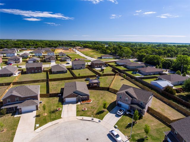 3640 Chestnut Oak Drive, Dallas, TX 75253