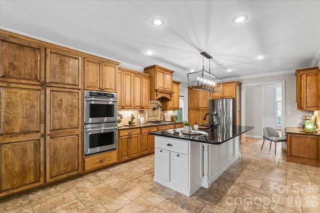 7832 Chapel Creek Drive, Denver, NC 28037
