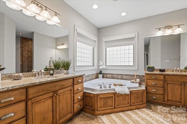 7832 Chapel Creek Drive, Denver, NC 28037