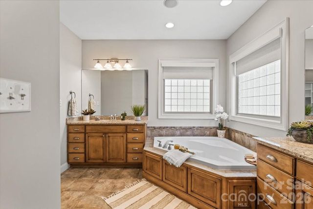7832 Chapel Creek Drive, Denver, NC 28037