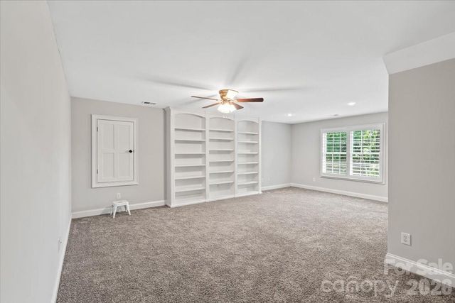 7832 Chapel Creek Drive, Denver, NC 28037