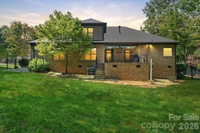 7832 Chapel Creek Drive, Denver, NC 28037