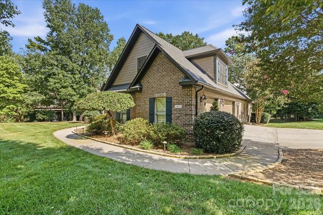 7832 Chapel Creek Drive, Denver, NC 28037