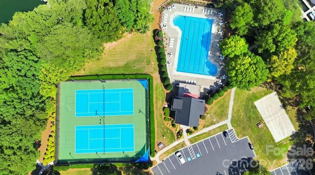 7832 Chapel Creek Drive, Denver, NC 28037