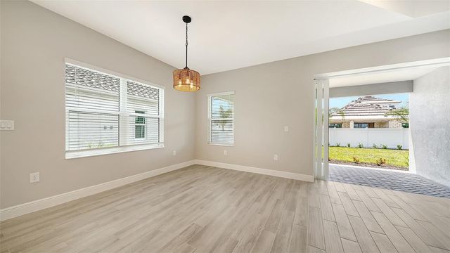 8063 ANTHIRIUM LOOP, Sarasota, FL 34240