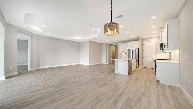 8063 ANTHIRIUM LOOP, Sarasota, FL 34240