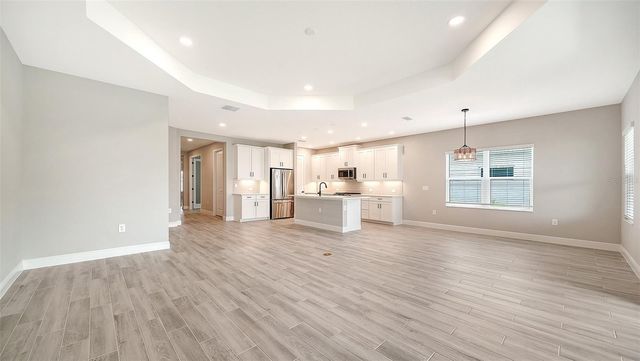 8063 ANTHIRIUM LOOP, Sarasota, FL 34240