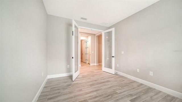 8063 ANTHIRIUM LOOP, Sarasota, FL 34240