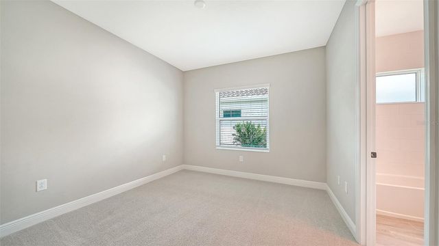 8063 ANTHIRIUM LOOP, Sarasota, FL 34240
