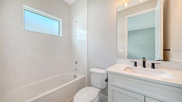 8063 ANTHIRIUM LOOP, Sarasota, FL 34240