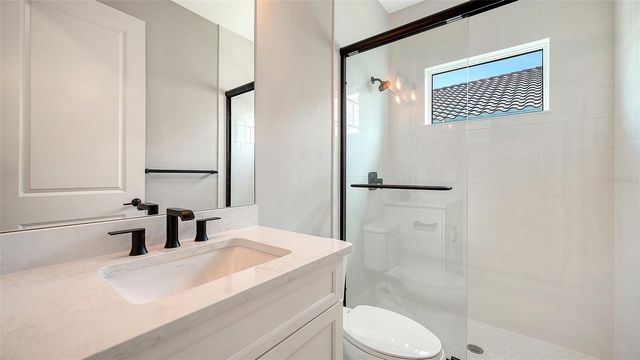 8063 ANTHIRIUM LOOP, Sarasota, FL 34240