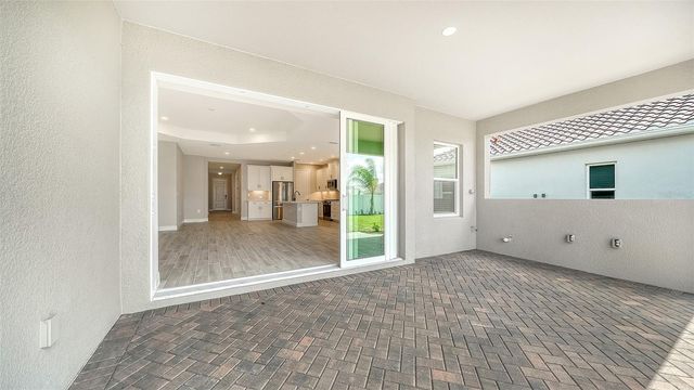 8063 ANTHIRIUM LOOP, Sarasota, FL 34240