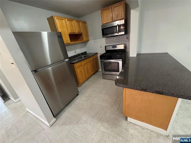 103 Prospect Avenue, Bayonne, NJ 07002