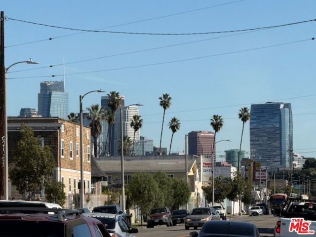 1663 Westmoreland Boulevard, Los Angeles, CA 90006