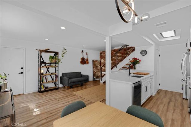 1191 W Calle Del Sol 3, Azusa, CA 91702