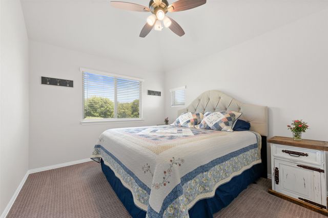 501 Oakcrest Drive, Justin, TX 76247