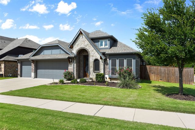 501 Oakcrest Drive, Justin, TX 76247