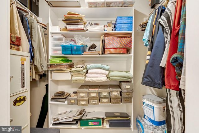 105 COURTHOUSE RD SW, Vienna, VA 22180