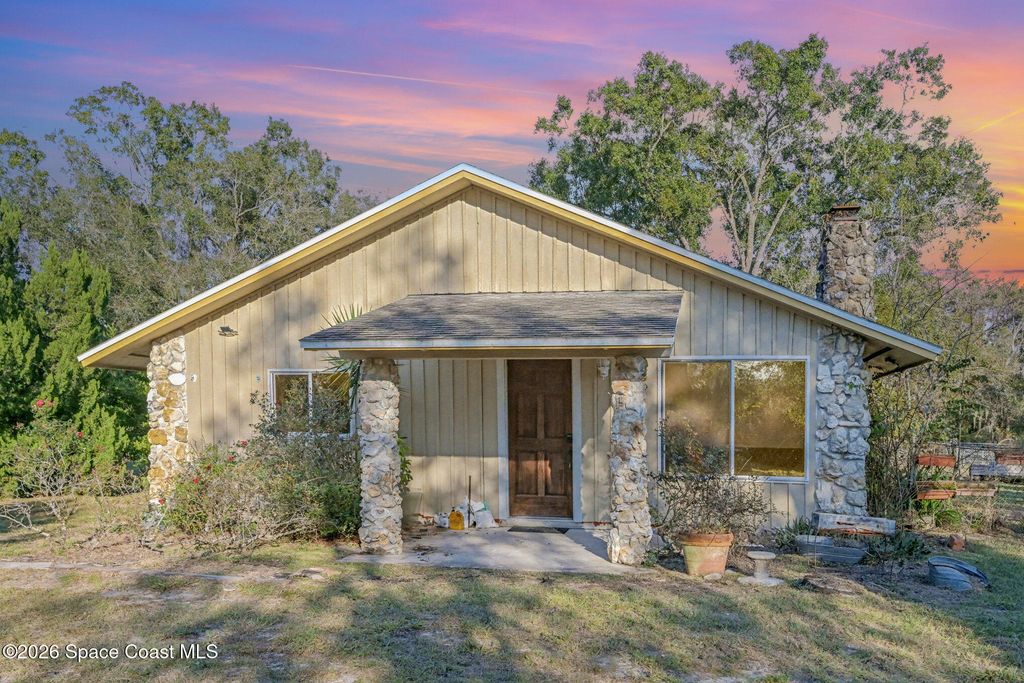 5195 Blounts Ridge Road, Mims, FL 32754