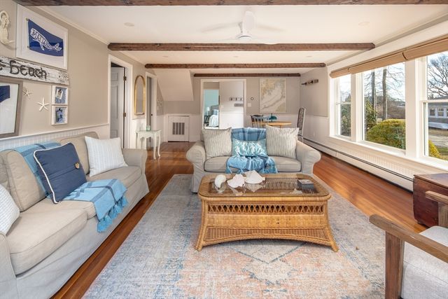 26 Mattakiset Rd, Mattapoisett, MA 02739