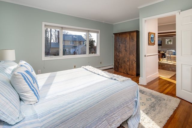 26 Mattakiset Rd, Mattapoisett, MA 02739