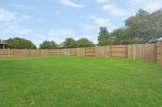 918 Valley View DR, Leander, TX 78641