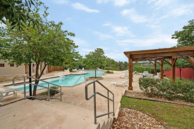 918 Valley View DR, Leander, TX 78641