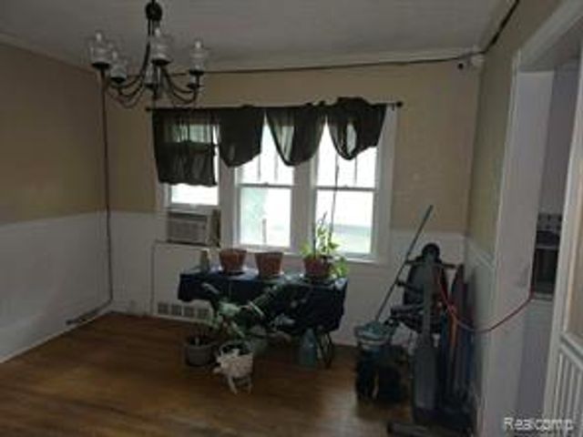 802 Marquette Street, Flint, MI 48504