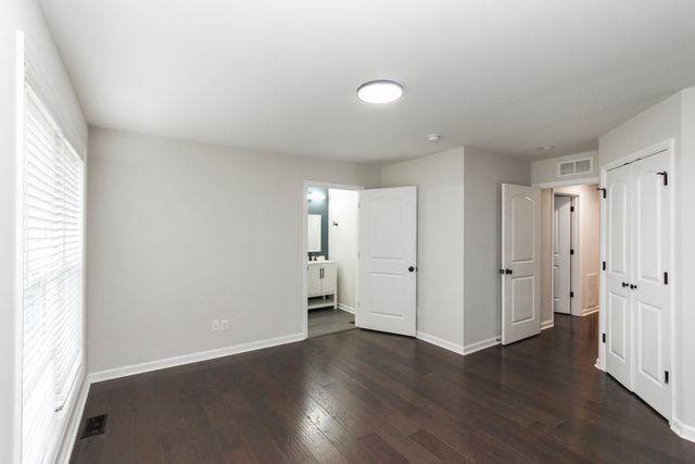 2013 Leslee Way, Lawrenceburg, KY 40342