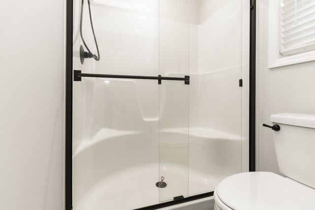 2013 Leslee Way, Lawrenceburg, KY 40342