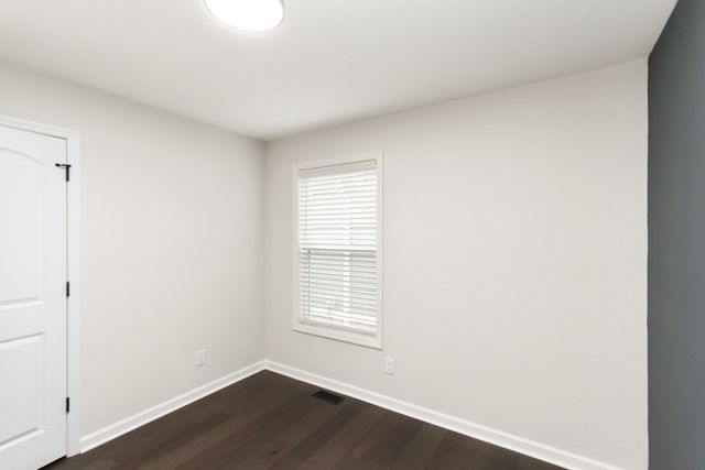 2013 Leslee Way, Lawrenceburg, KY 40342