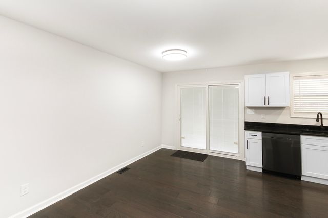 2013 Leslee Way, Lawrenceburg, KY 40342