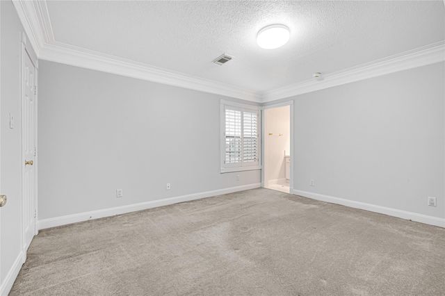 317 Avenue Of Oaks Street, Houston, TX 77009