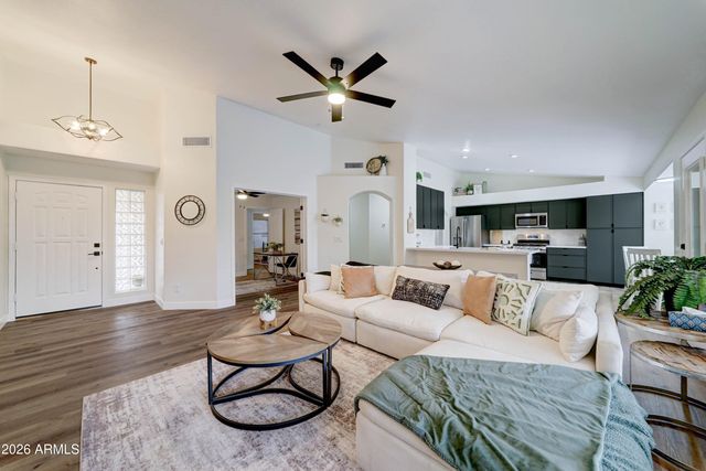 12910 W VERNON Avenue, Avondale, AZ 85392